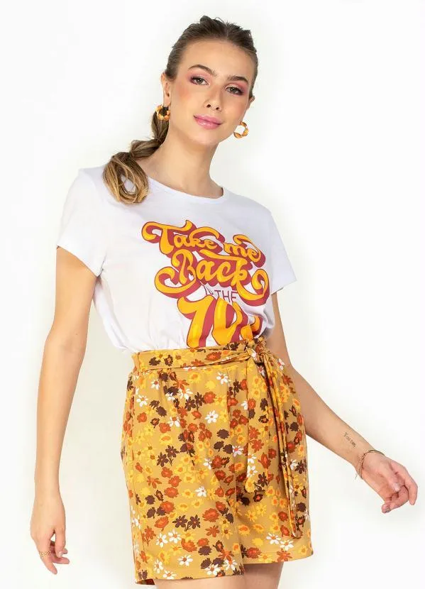 Moda Pop - Blusa Branca com Mangas Curtas