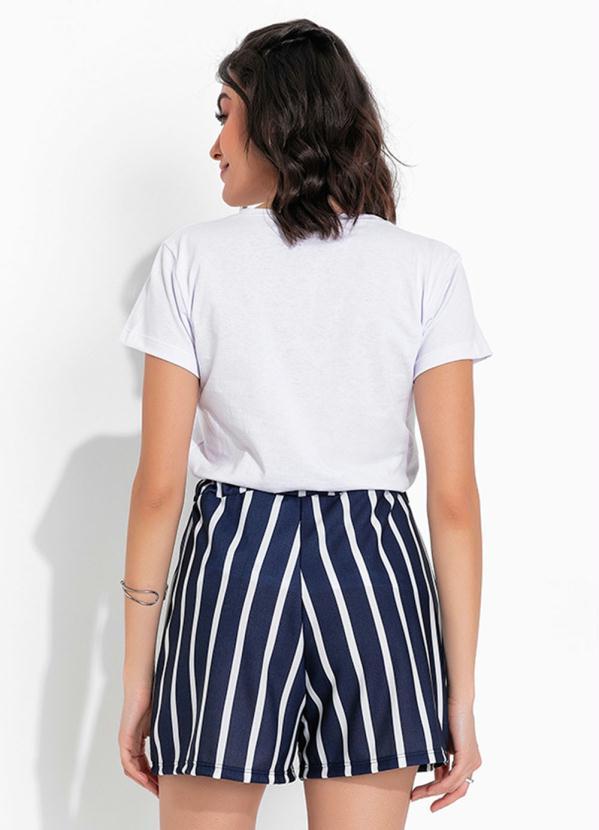 Outlet - Blusa Branca Manga Curta e Estampa Localizada 2