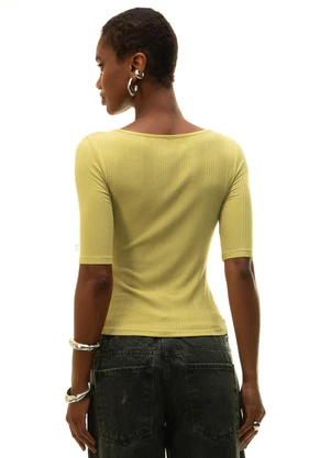 Cativa - Blusa Canelada com Decote Canoa Verde - CATIVA