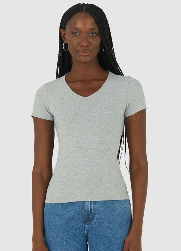 Malwee - Blusa Cinza Feminina Decote V 5