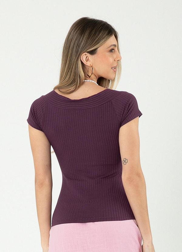 Cativa - Blusa com Decote V Canelada Roxo 2