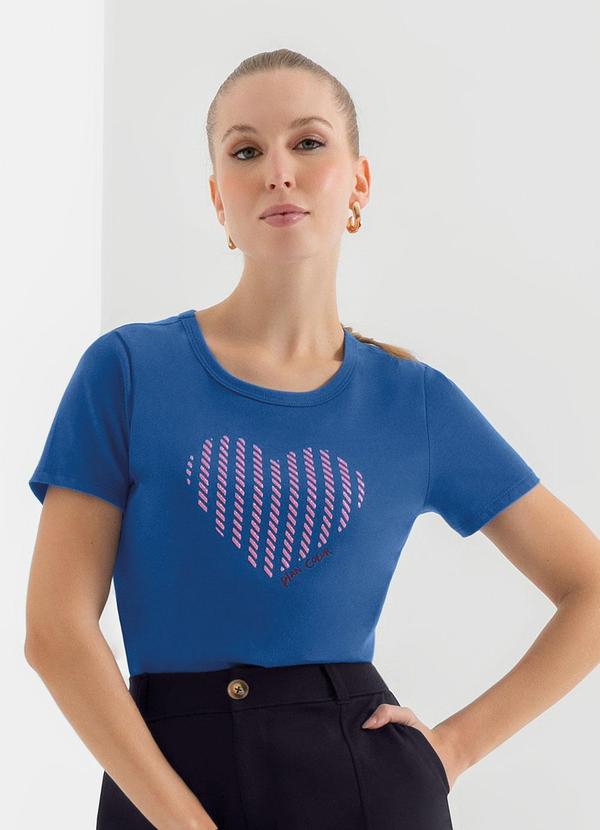 Cativa - Blusa com Estampa de Coração Azul