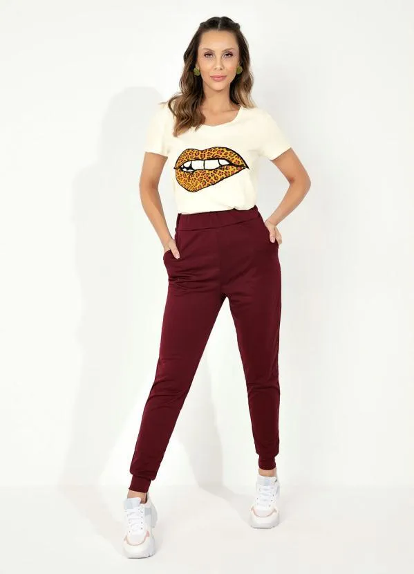 Moda Pop - Blusa com Estampa Frontal Off White 3