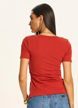 Doce Trama - Blusa com Franzido Lateral Vermelho - DOCE TRAMA