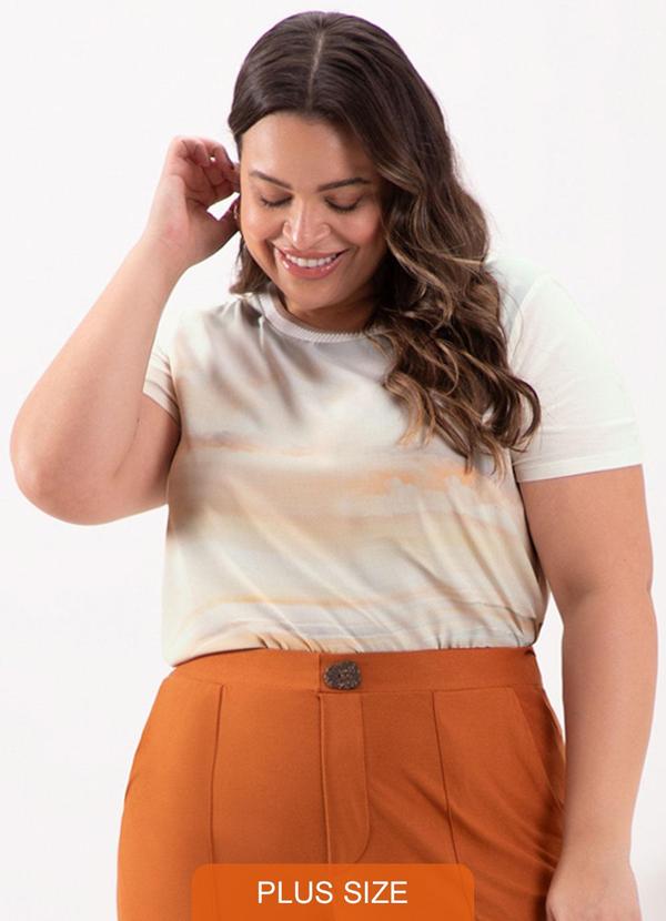 Lunender Mais Mulher - Blusa com Frente Estampada Off White