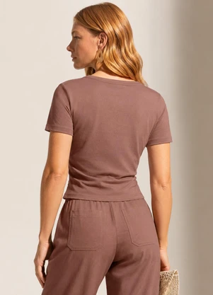 Gris - Blusa com Linho e Recorte Assimétrico Marrom - GRIS