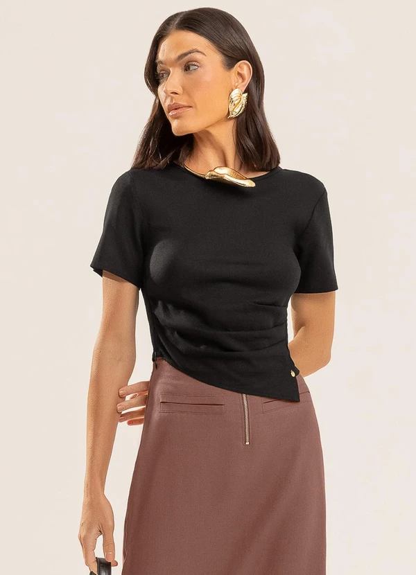 Gris - Blusa com Linho e Recorte Assimétrico Preto