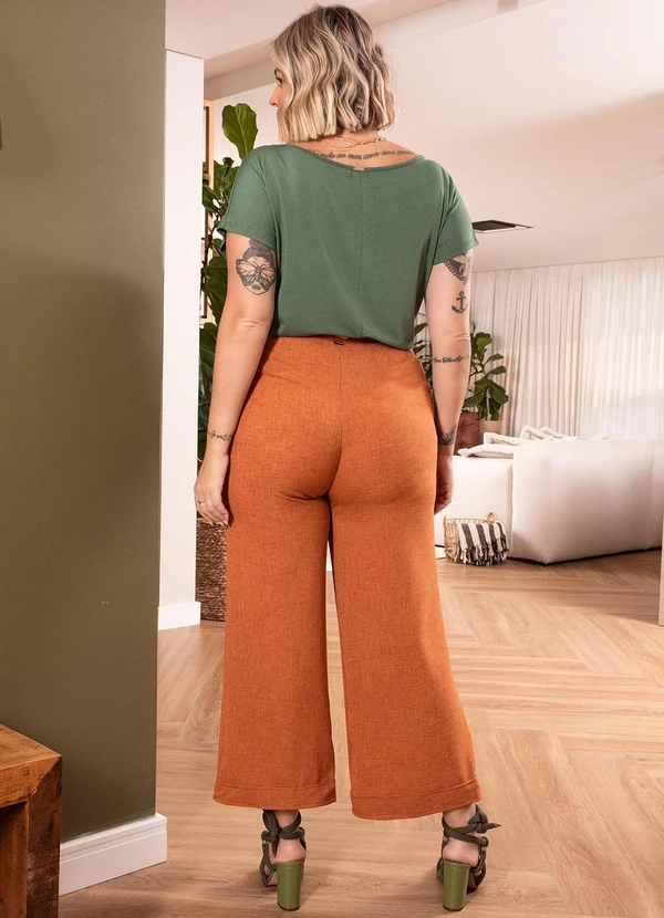 Quintess - Blusa com Mangas Curtas Verde Militar 12