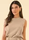 Angel - Blusa com Pala Malhão Bege - variação: Bege