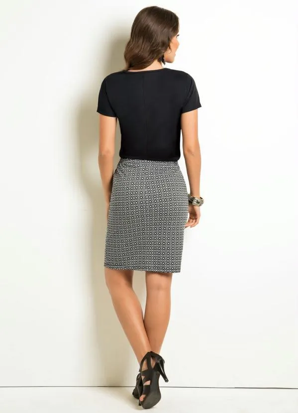 Moda Pop - Blusa com Recortes em Tule Preta 6