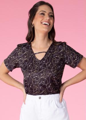 Blusa com Tira no Decote (Corda)