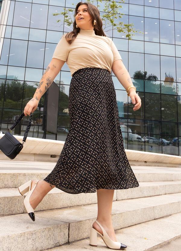 Quintess - Blusa com Trabalhado Decote Bege em Molecotton 9