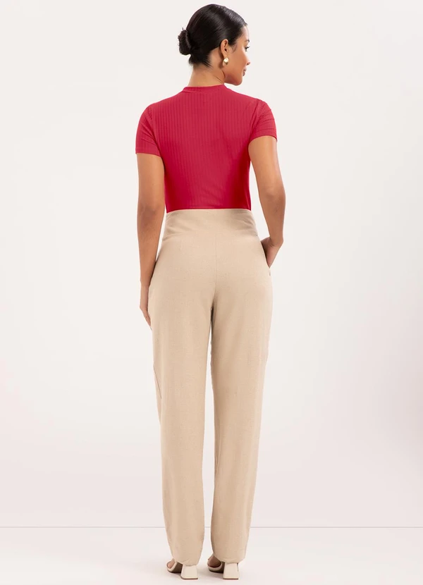 Lunender - Blusa Cropped em Malha Canelada Vermelho 4