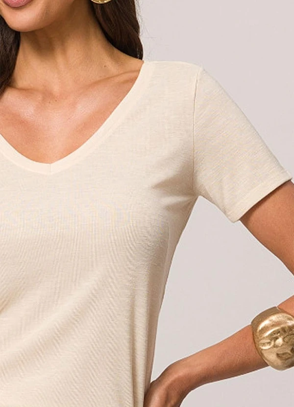 Doce Trama - Blusa de Manga Curta em Tricot Flamê Branco 5