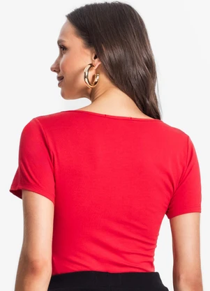 Endless - Blusa de Viscotorcion Decote Vermelho - ENDLESS