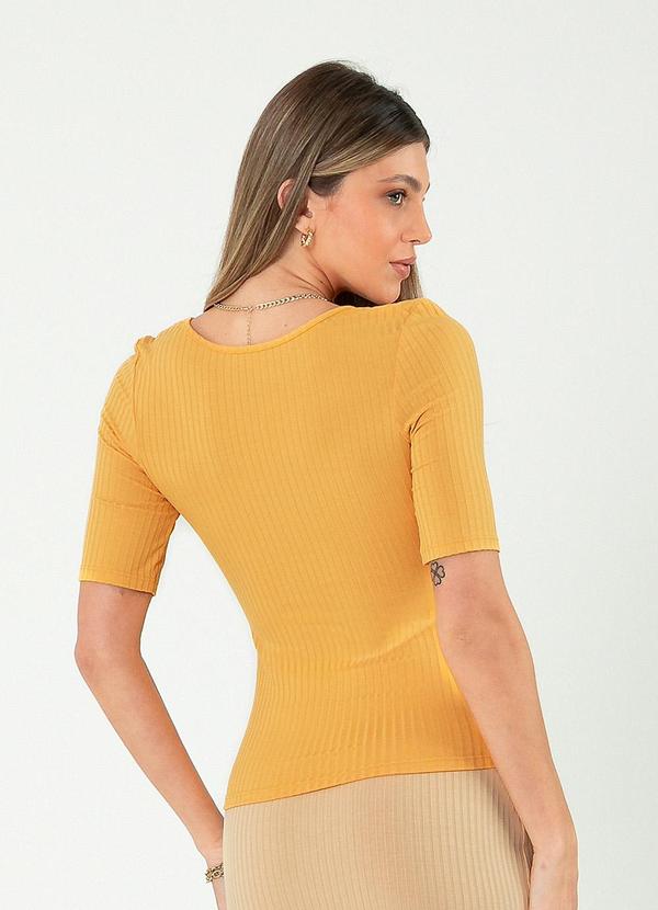 Cativa - Blusa Decote Canoa Canelada Laranja 4