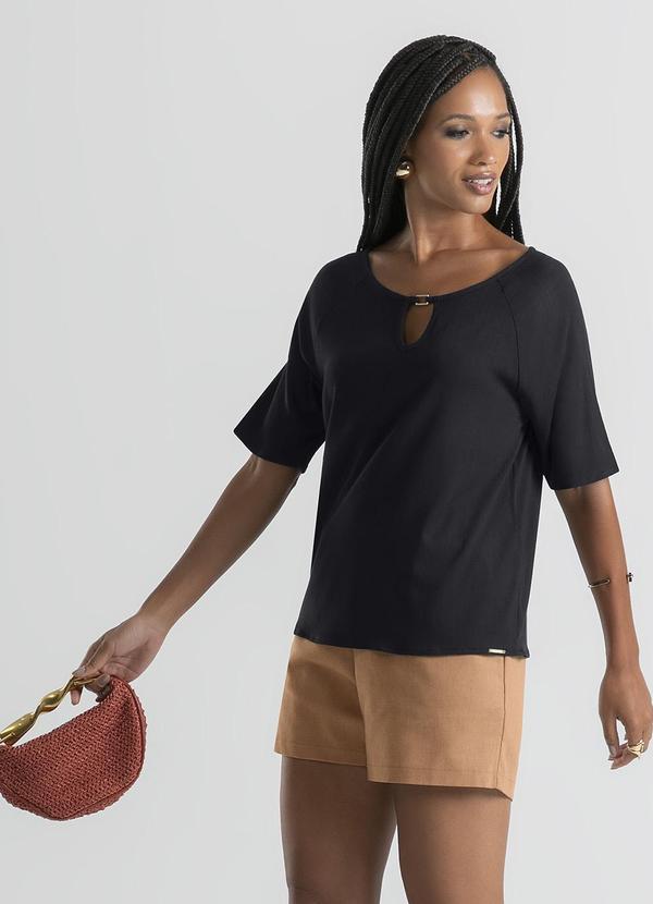Cativa - Blusa Decote Gota em Viscose Preto