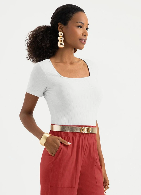 Cativa - Blusa Decote Quadrado Canelada Branco 