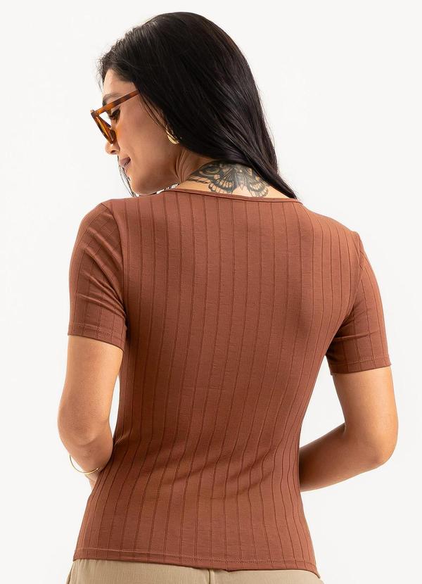 Cativa - Blusa Decote Quadrado Canelada Marrom 2