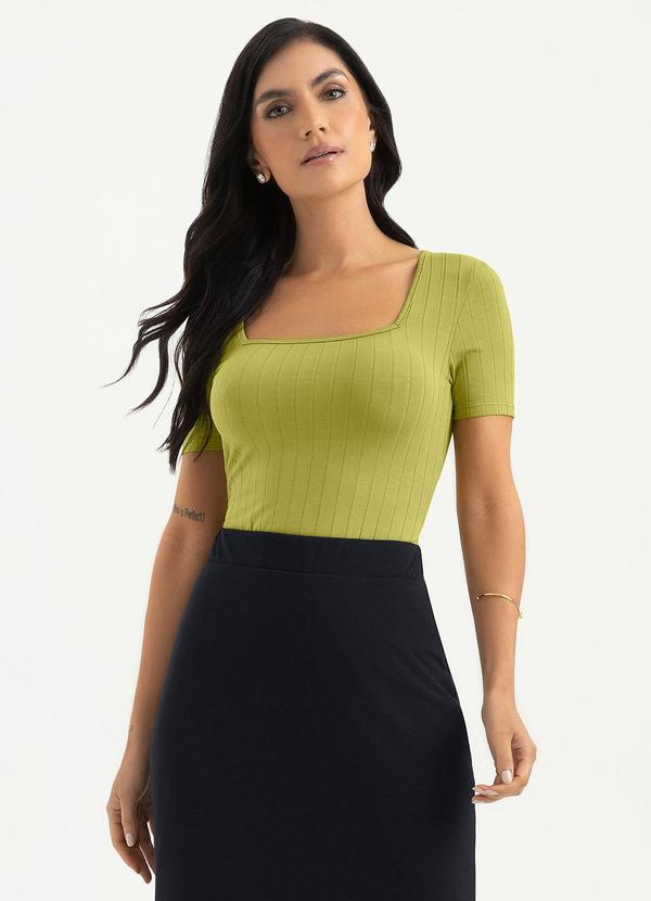 Cativa - Blusa Decote Quadrado Canelada Verde