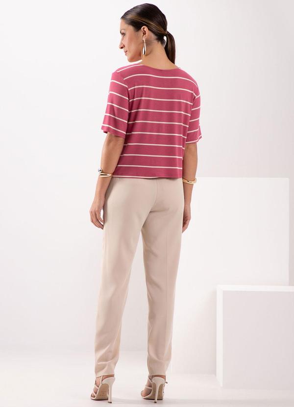 Lunender - Blusa Decote Redondo em Malha Listrada Vermelho 4