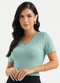 Cativa - Blusa Decote V Canelada Bege - variação: Verde Claro