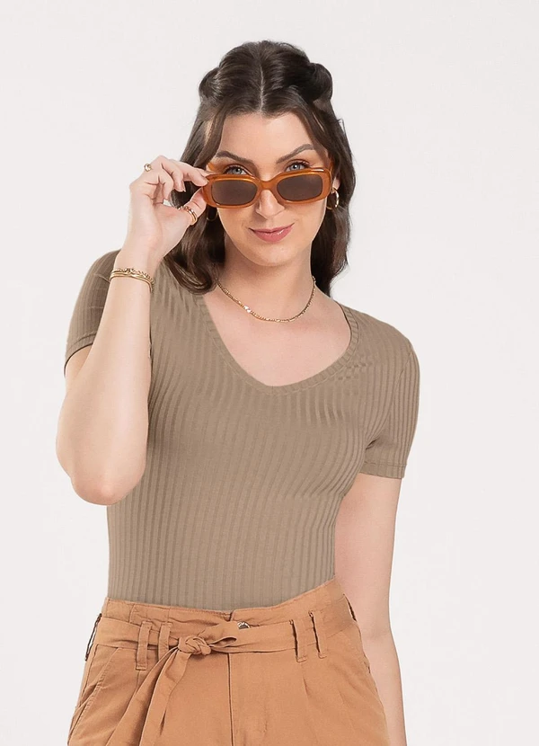 Cativa - Blusa Decote V em Canelado Marrom Claro
