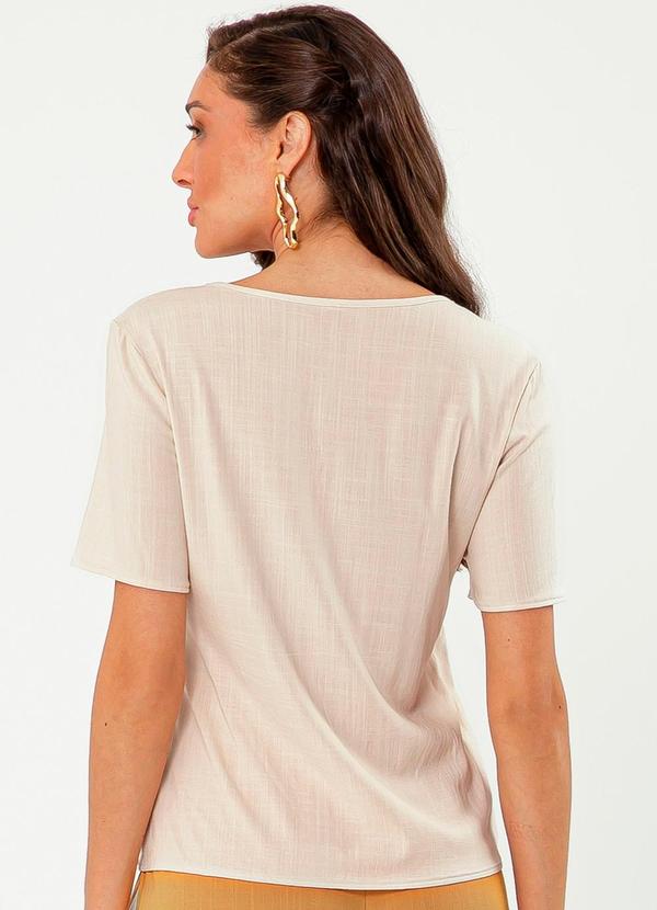 Cativa - Blusa Decote V em Viscose Bege 2