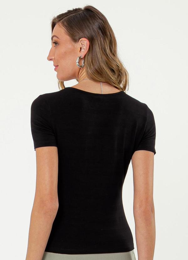 Cativa - Blusa Decote V em Viscose Preto 2