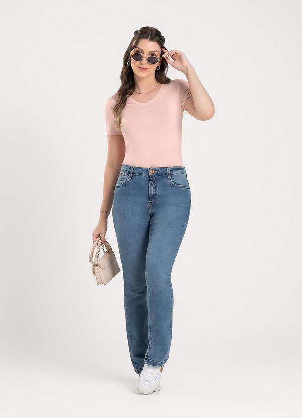 Cativa - Blusa Decote V em Viscose Rosa Claro 3