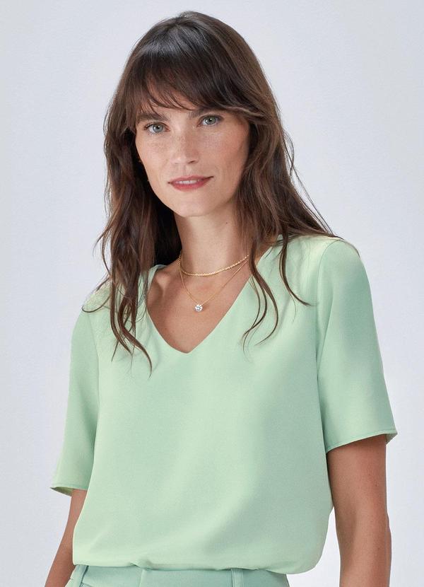 Principessa - Blusa Decote V Menta Tissaia Verde Oliva