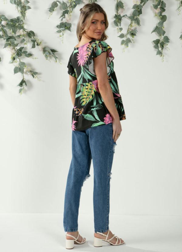 Outlet - Blusa em Camadas Floral Preto com Mangas Curtas 4