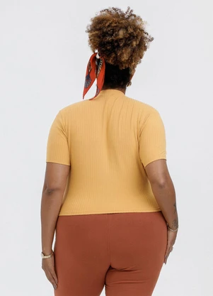 Habana - Blusa em Canelado Amarelo Médio - HABANA