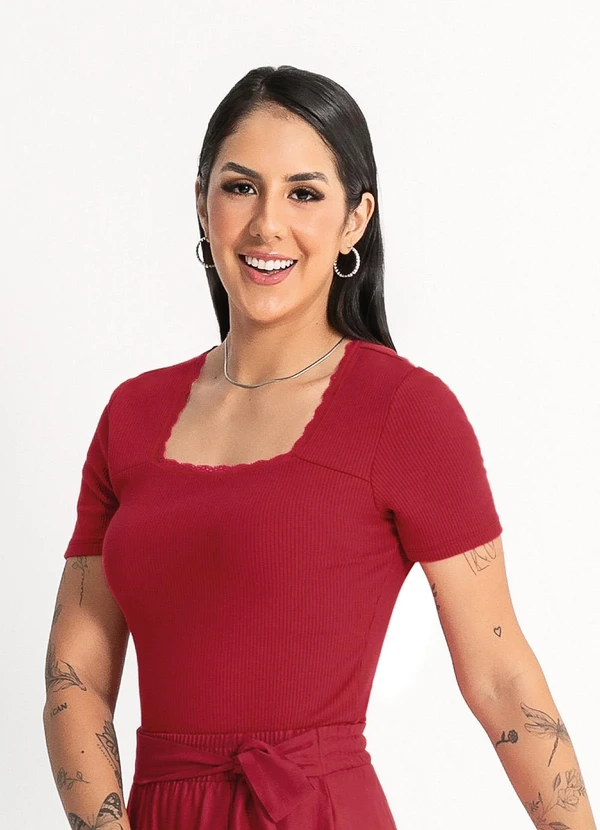 Habana - Blusa em Canelado  Vermelho Escuro