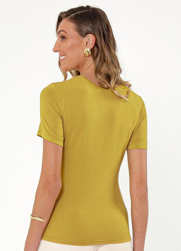 Cativa - Blusa em Crepe Amarelo Escuro 2