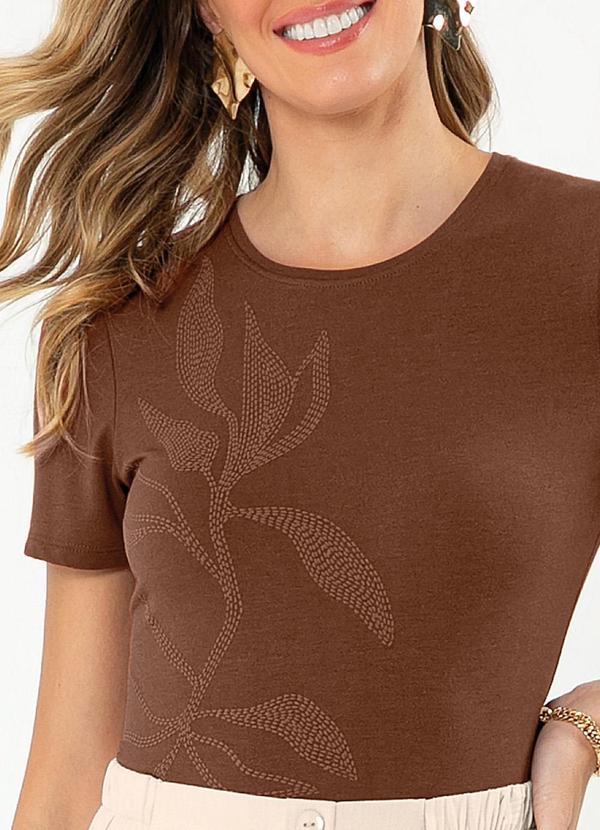 Cativa - Blusa em Crepe Marrom Escuro 3