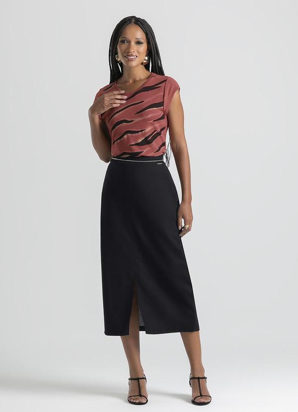 Cativa - Blusa em Crepe Marrom Escuro 3