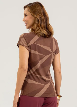 Cativa - Blusa em Crepe Marrom Escuro - CATIVA