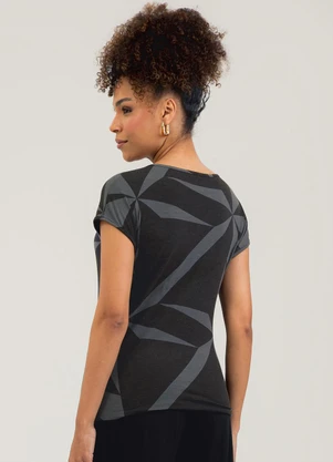 Cativa - Blusa em Crepe Preto - CATIVA