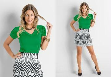 Blusa em Helanca com Decote V Verde