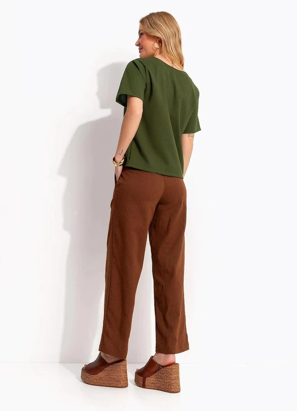Quintess - Blusa em Linho Verde Oliva com Botões e Recortes Estruturados 5