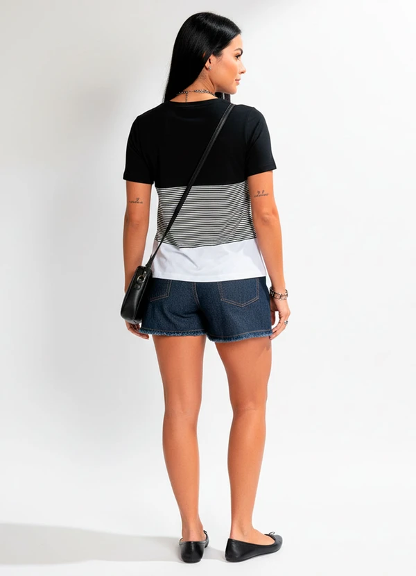 Quintess - Blusa em Malha de Viscose Listras Preta 12