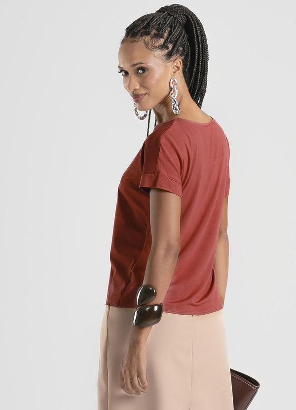 Cativa - Blusa em Misturinha Marrom Escuro 2