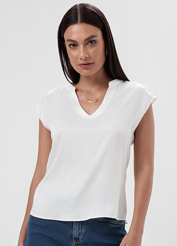 Principessa - Blusa em Poa Jacquard Off White Suelen