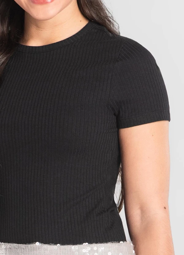 Just Basic - Blusa em Ribana Canelada Preto 5