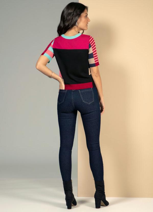 Quintess - Blusa em Tricô Listras Color com Mangas Curtas 4
