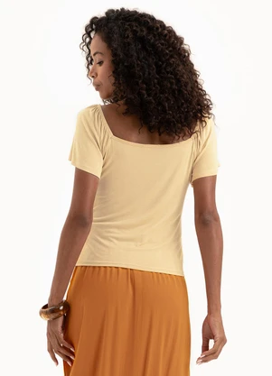 Cativa - Blusa em Viscose Bege - CATIVA