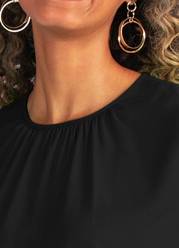 Colcci - Blusa em Viscose Preto 6