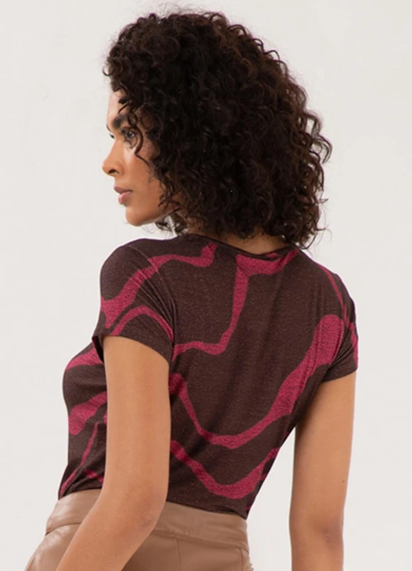 Lunender - Blusa Estampada D com Decote em V Marrom 2