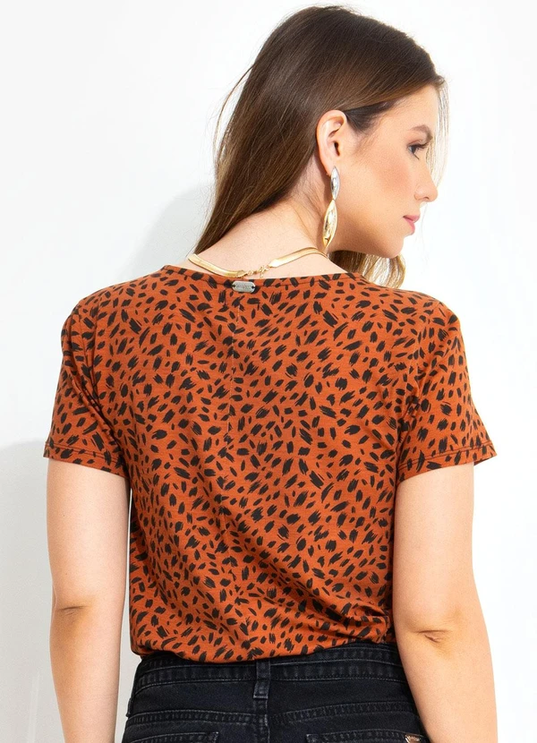 Quintess - Blusa Estampada em Malha de Viscose 6